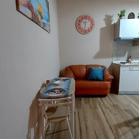 La Petite Maison 아파트 *