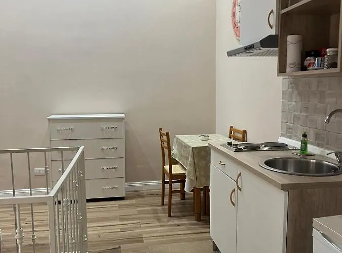 La Petite Maison Neapel